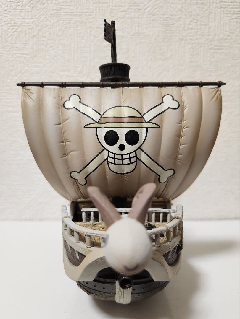 ワンピース　一番くじ　ROMANCE DAWN　メリー号　限定カラー　50体限定