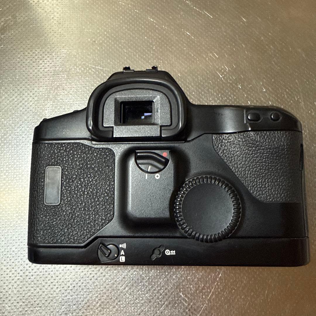 Canon EOS-1N フィルム一眼レフカメラ