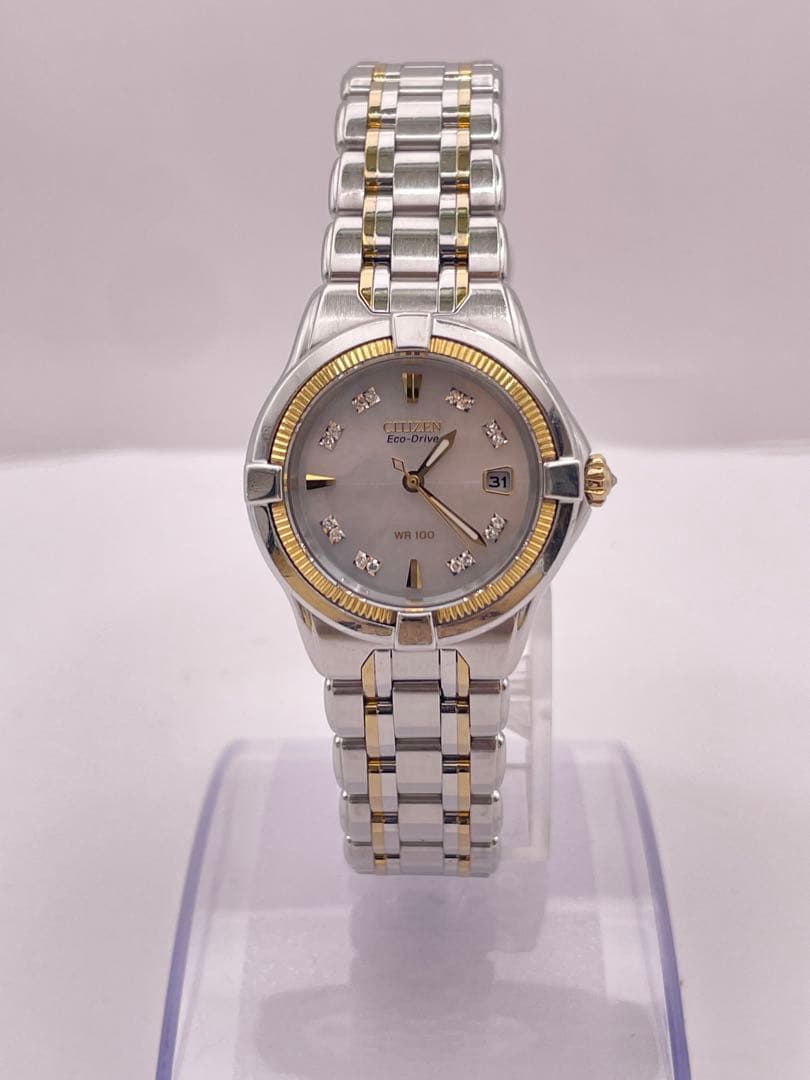 【日本未発売】CITIZEN シチズン　ソーラー稼働品　ダイアモンド　シルバー