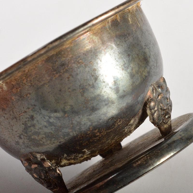 純銀製　神獣三足　線香立て　小さな香炉　重さ約16g　N　6784