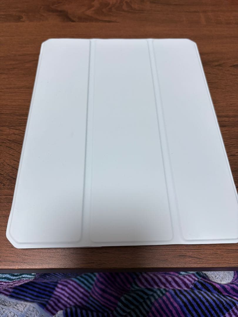 Apple iPad(A16) 11インチ シルバー 第11世代