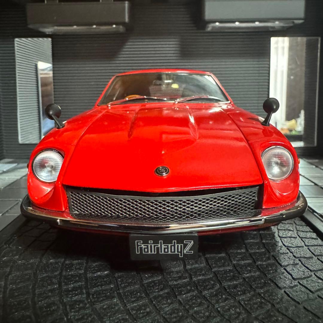 絶版 未展示品 京商 1/18 フェアレディZ-L(RED)