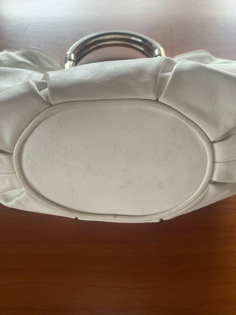 レア♡Diorヴィンテージ白レザーバッグ 丸型ハンドル