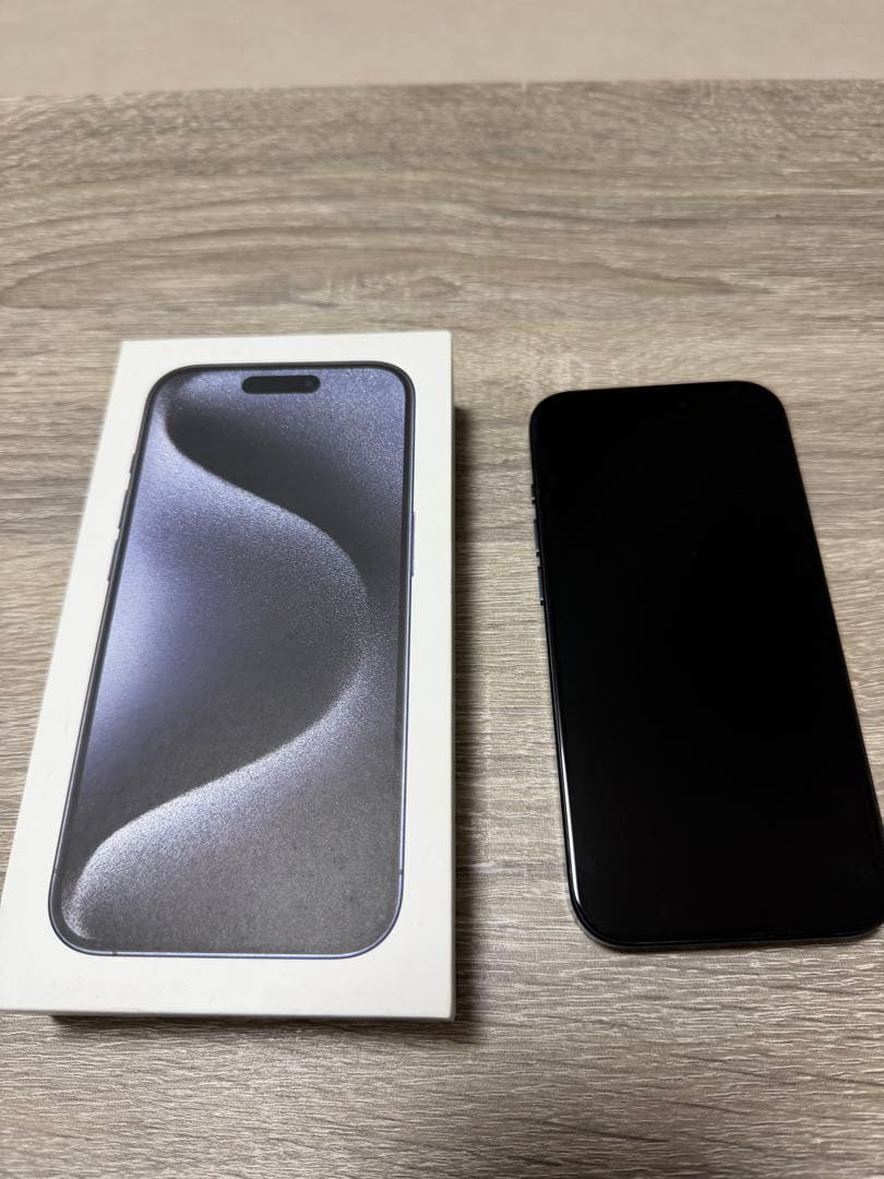 Apple iPhone 15Pro 256GB スペースブラック 本体