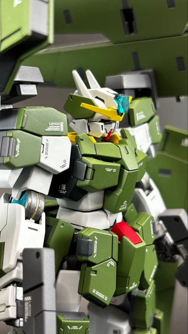 【塗装完成品】ＨＧ 1/144 ガンダムサバーニャ（最終決戦仕様）