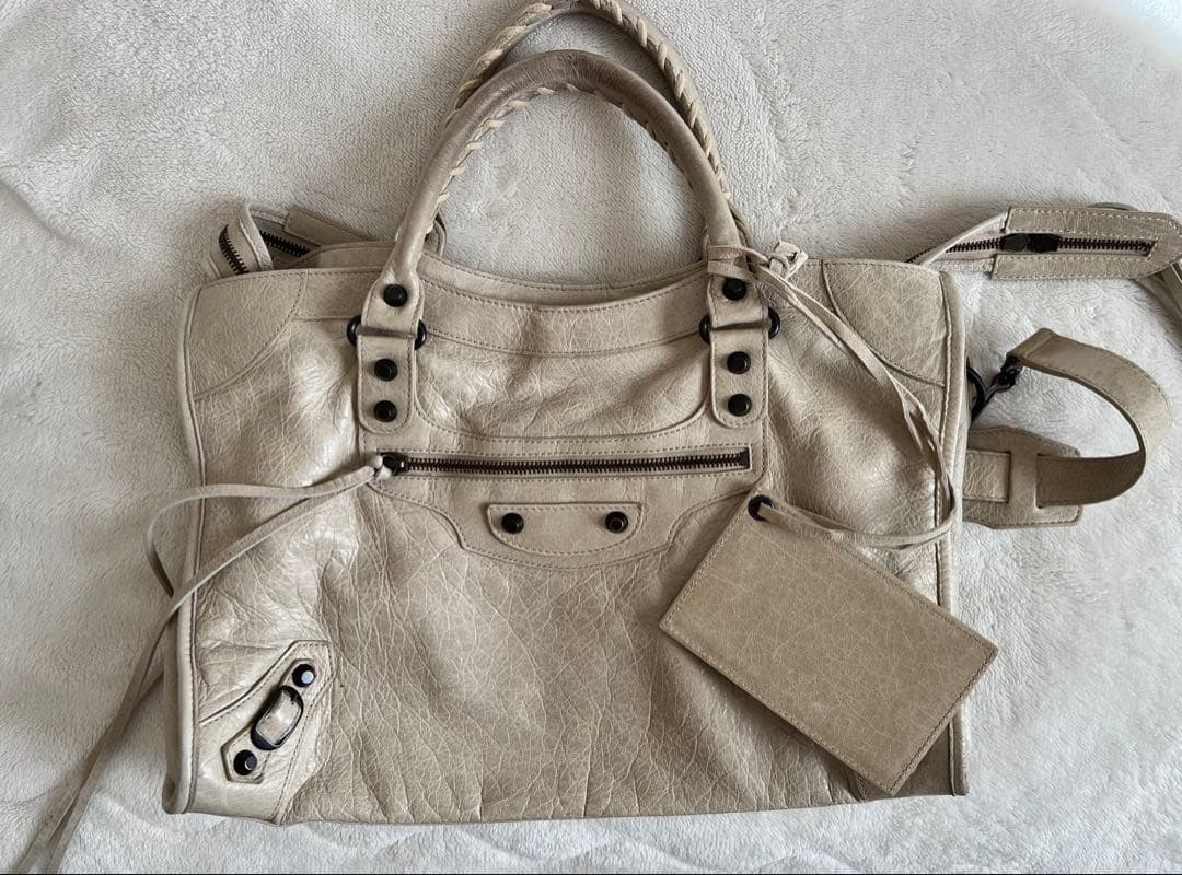 【みこ】【ミニバックチャーム付】バレンシアガ　クラシックミニシティ