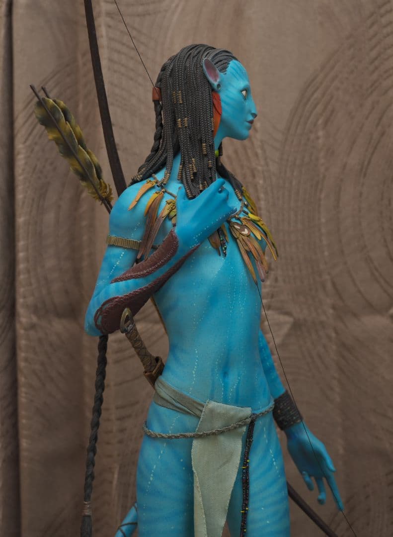 サイドショー　アバター ネイティリ レジェンダリースケール　フィギュア