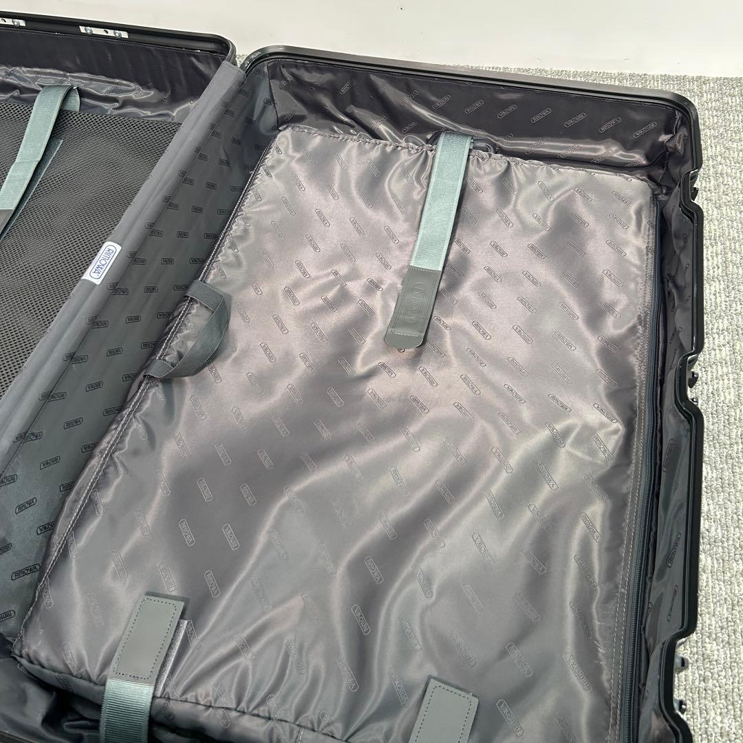 aki　RIMOWA トパーズステルス 84L 85L ブラック