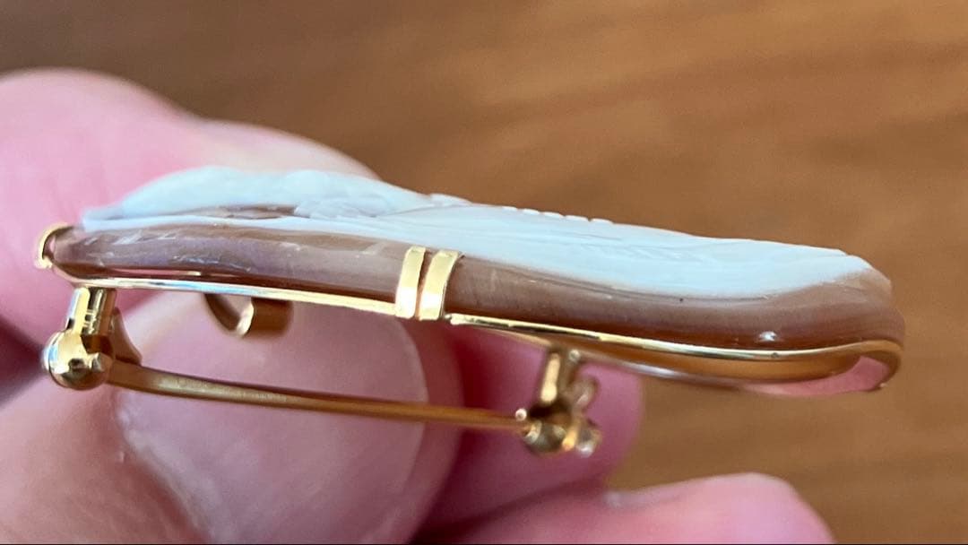 K18 シェルカメオ ブローチ、ペンダントトップ兼用