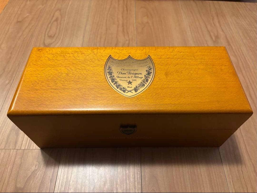 Dom Pérignon 2002年 ドンペリニョンラ　レゼルヴ　ド　ラヴェイ