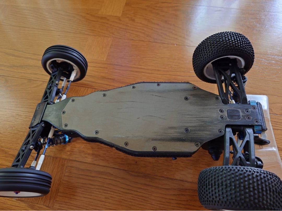 アソシ B5M ファクトリーライト すぐ走行◎