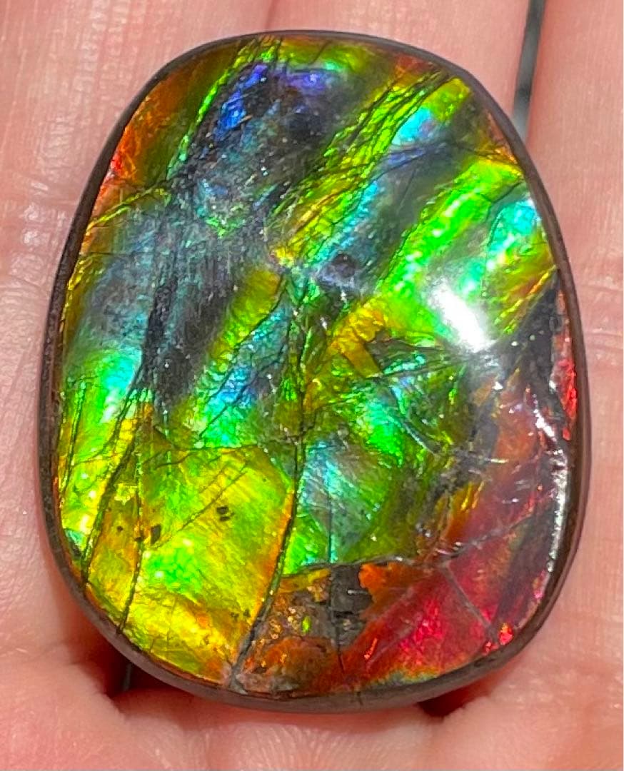 【期間限定セール】アンモライト レインボーカラー ルースストーン