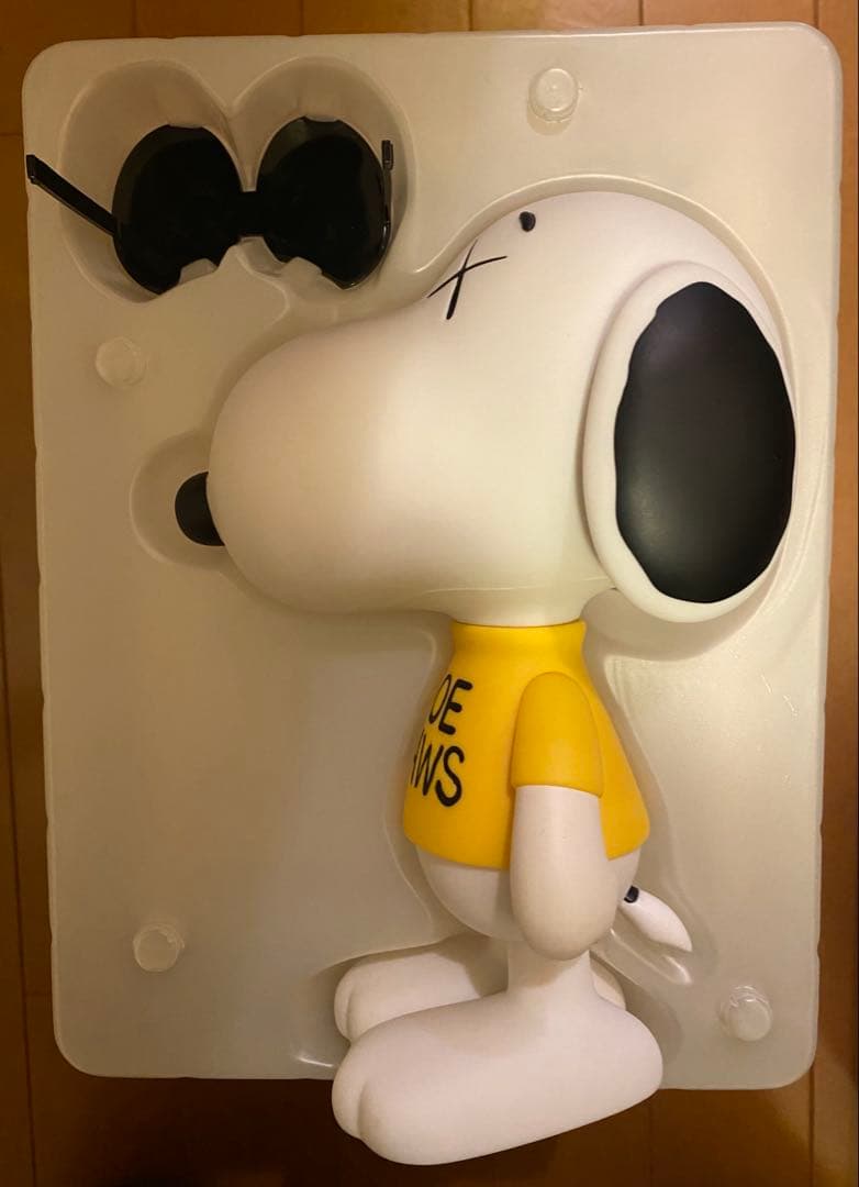 original fake kaws JOE SNOOPY ソフビフィギュア