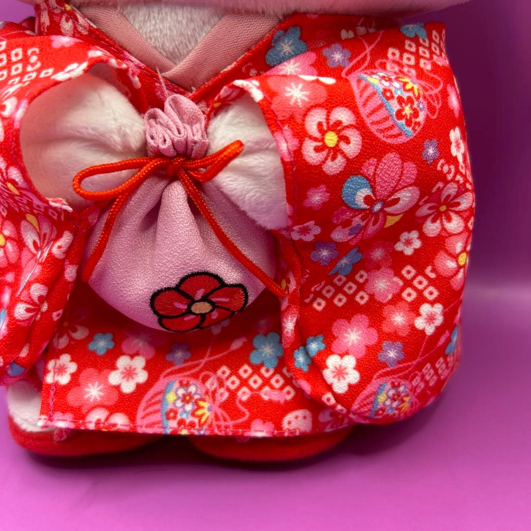 着物姿　ハローキティ　ぬいぐるみ2点セット　ちりめん　和服　日本