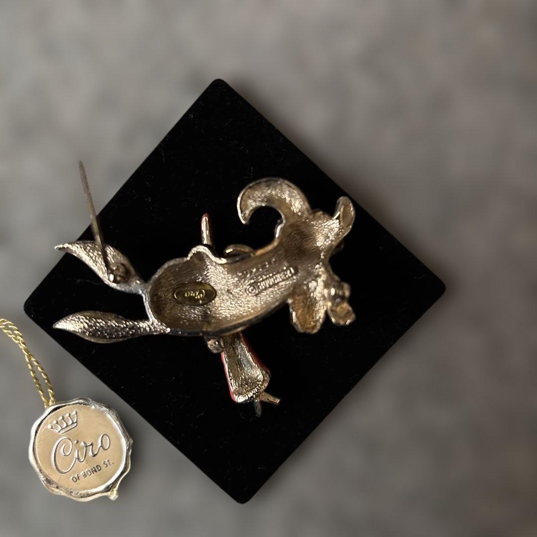 BOUCHER ヴィンテージ コスチュームジュエリー　ブローチ《人参とラビット》