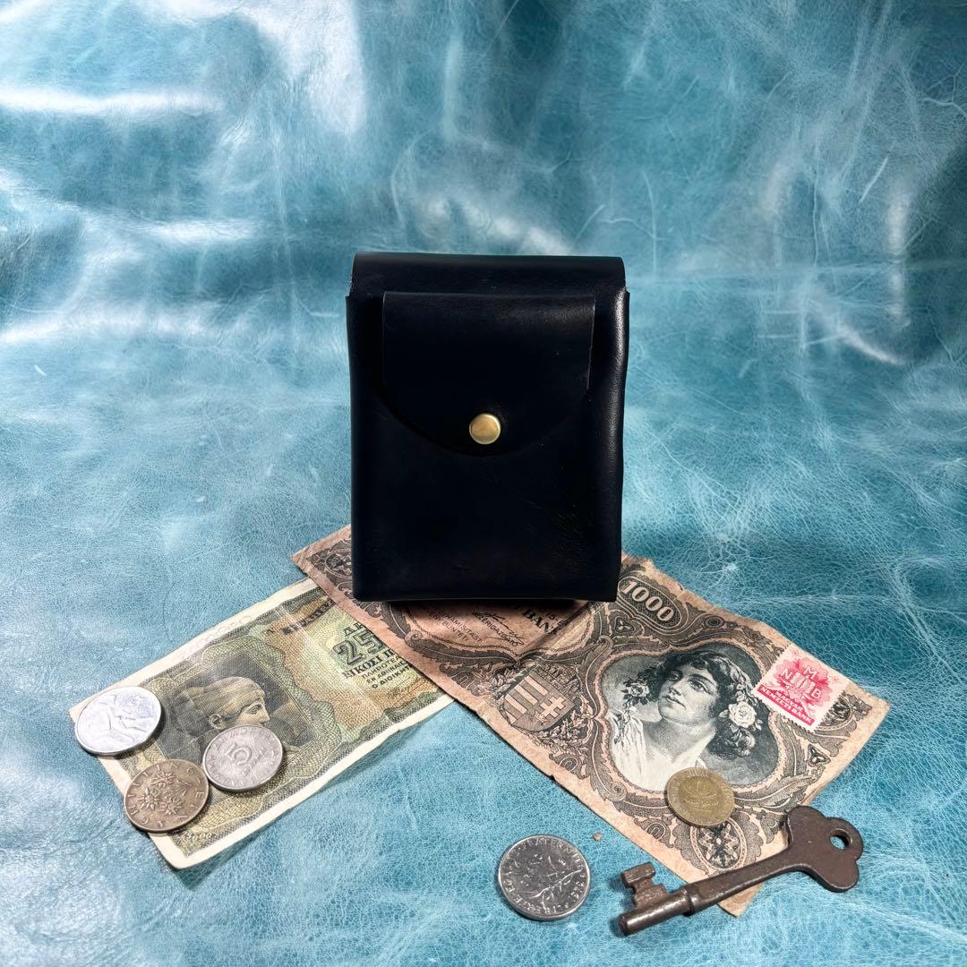 ハンドメイド　二つ折り　革財布　クロムエクセル黒色　真鍮　classical①