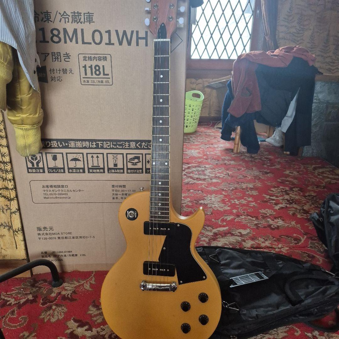 レスポールスタイル エレキギター イエロー