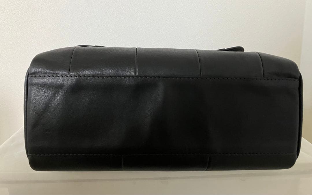 モキップ　ハンドバッグ　ガルーシャ　革　バッグ　ショルダーバッグ　MOQUIP