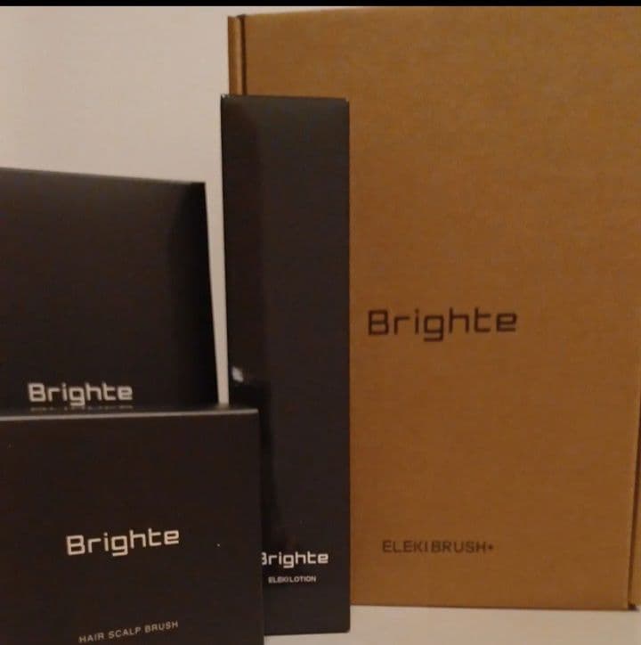 エレキブラシ+ 美顔器 ミスト＆ホワイトニングマスク＆ヘアスカルプブラシセット