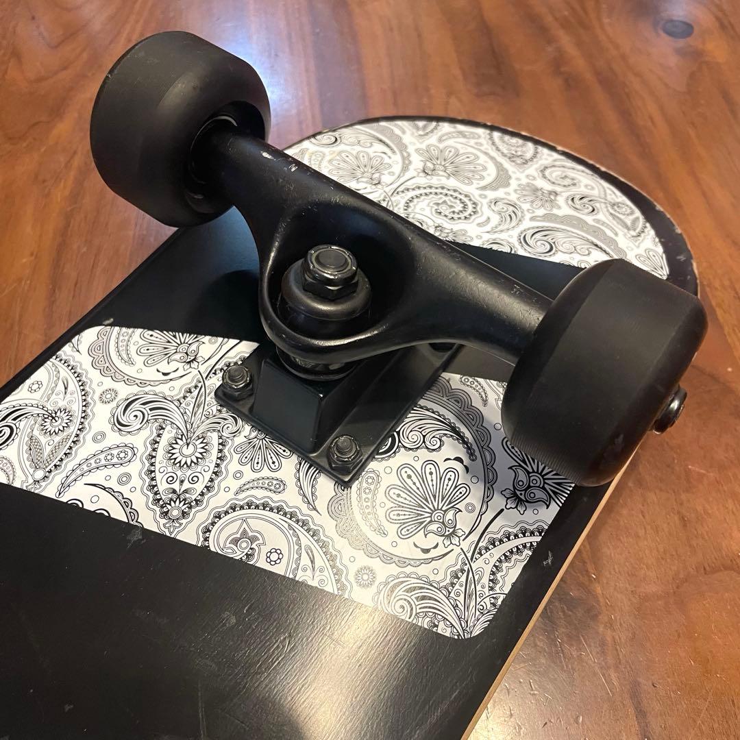 スケボー　極美品　スケートボード　コンプリート　子供用　スリーウェザー　7インチ