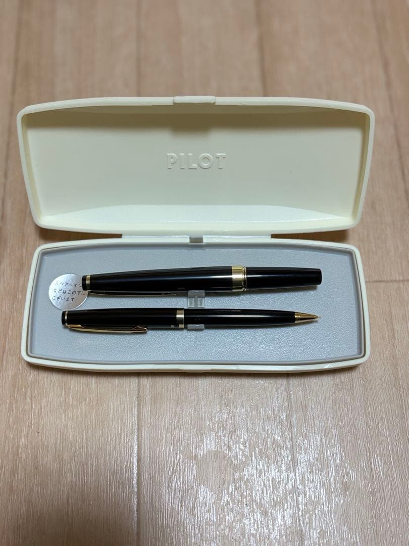 パイロット　万年筆　１８K　シャーペンセット