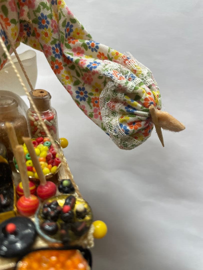 Granny Sweet Seller Doll お菓子売り人形　アンティーク