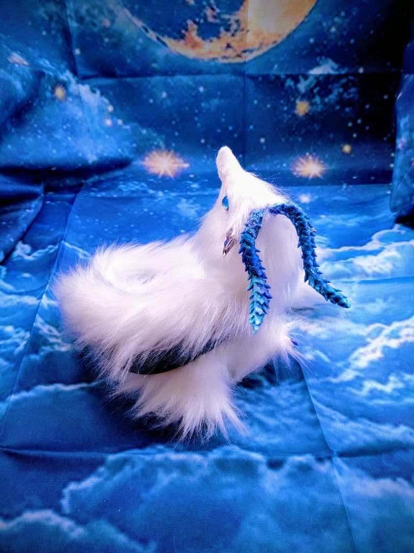 双尾天龍　アートドール　ハンドメイドぬいぐるみ　龍　幻獣　ドラゴン蓄光琉球ガラス