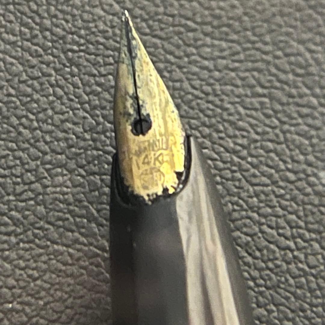 a*u様 万年筆まとめ売り 18K 14K 筆記用具 28本まとめて 新品あり