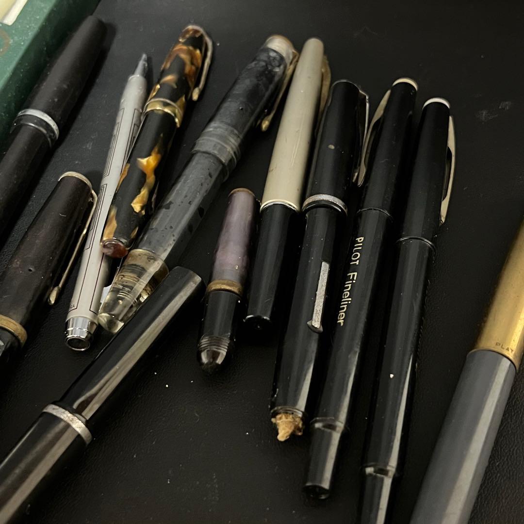 a*u様 万年筆まとめ売り 18K 14K 筆記用具 28本まとめて 新品あり