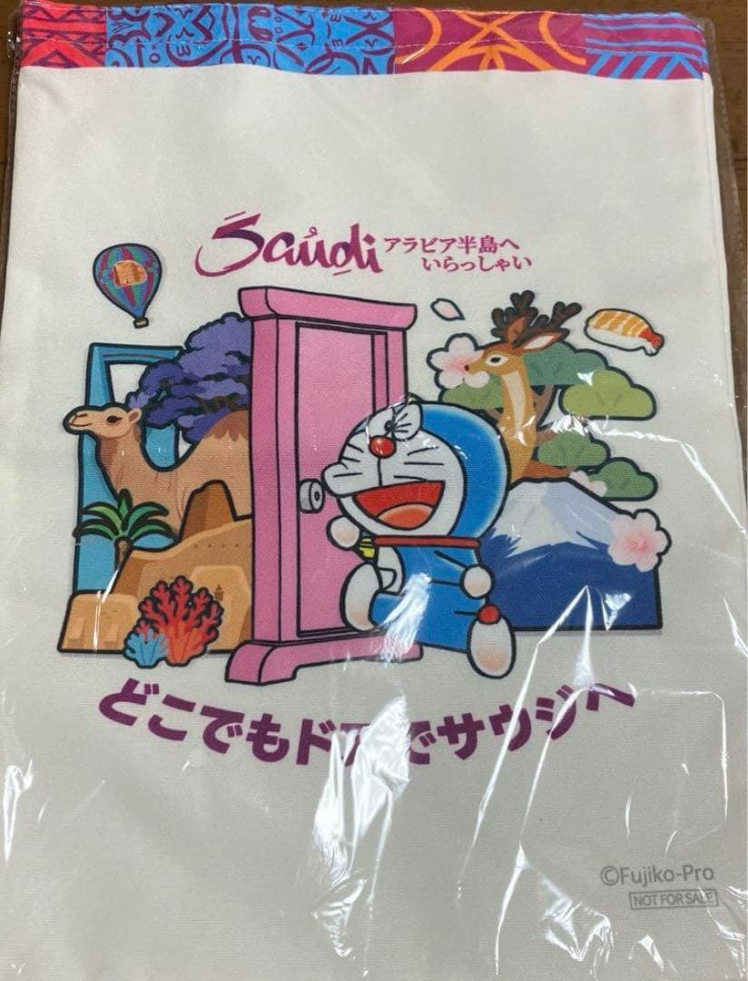 【万博限定】サウジアラビア　ドラえもん　トートバッグ