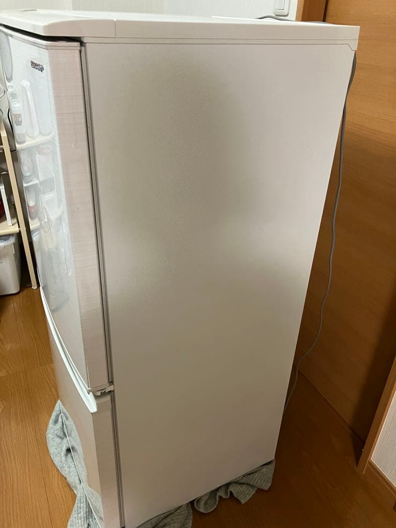 SHARP 冷蔵庫 左右両開き 137L 一人暮らしサイズ