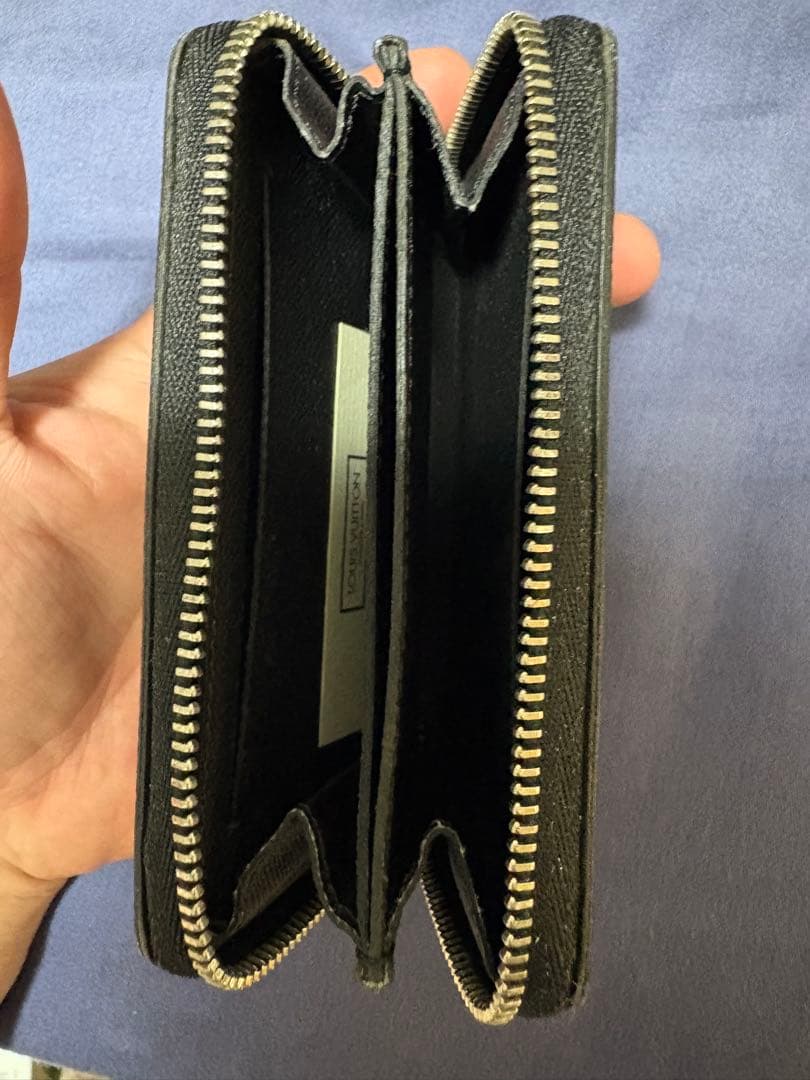 ルイヴィトン（ダミエ）のカードケース、6連キーケースをセットで売ります！