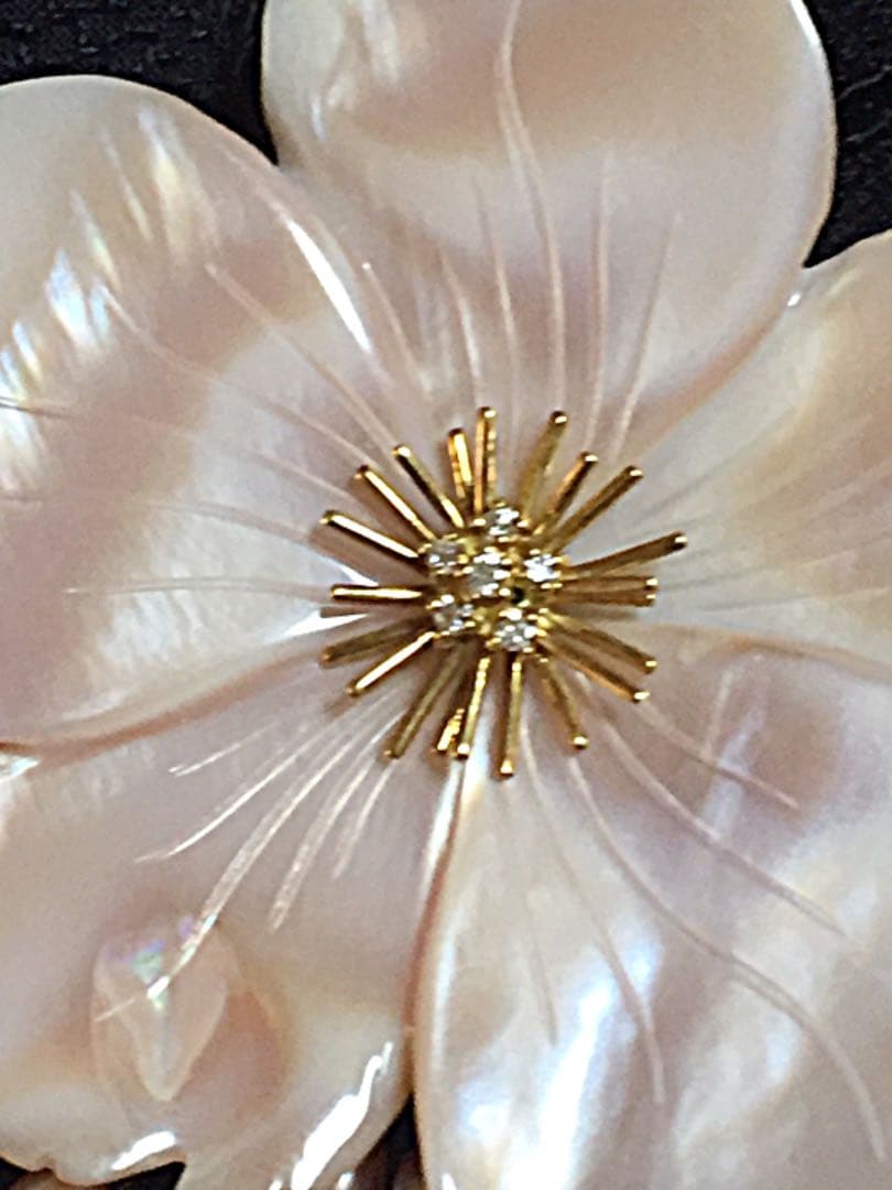 ブローチ  兼用  淡水パールとシェルのネックレス