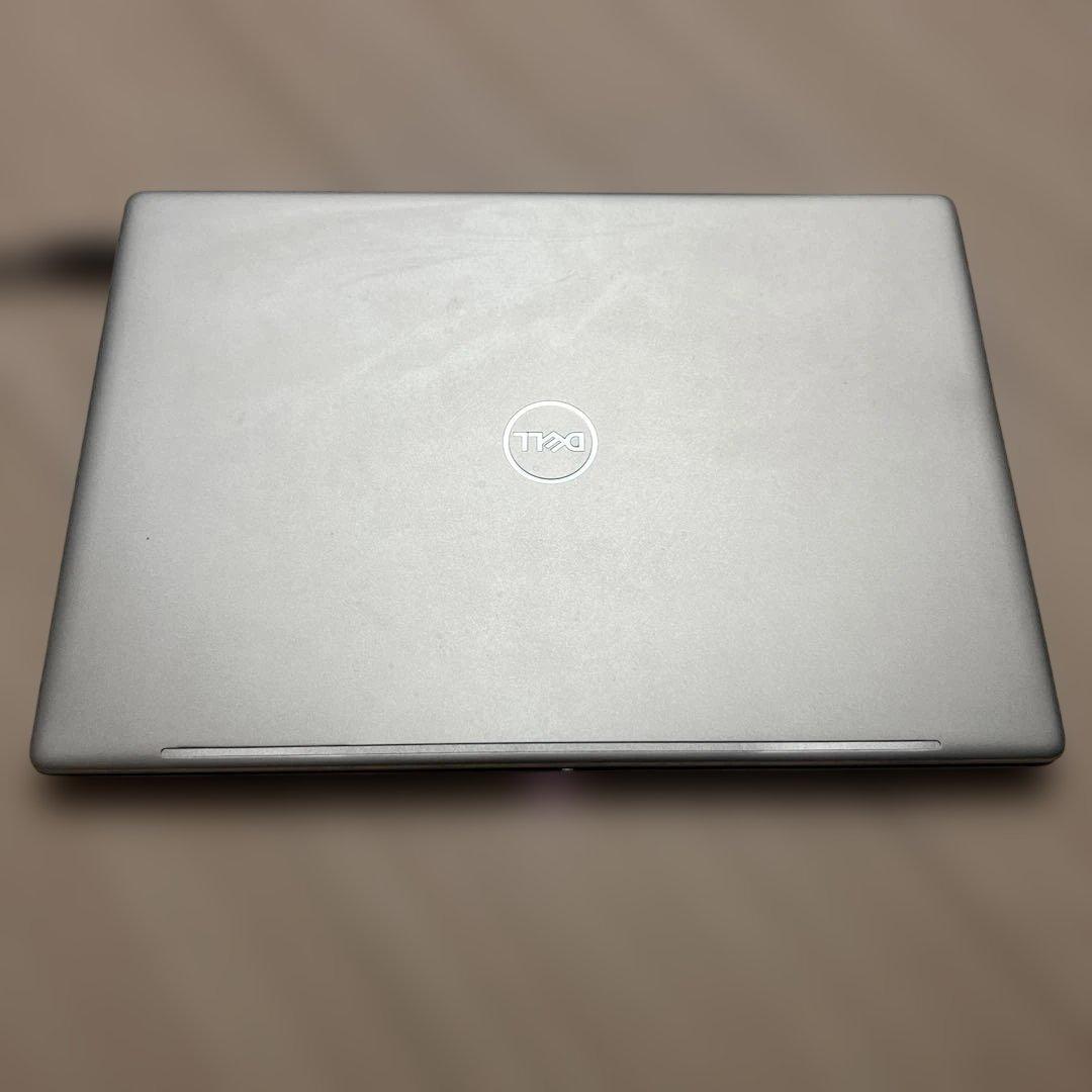 Windowsノート本体 DELL Inspiron 13 7380 / i5-8265U / 8GB