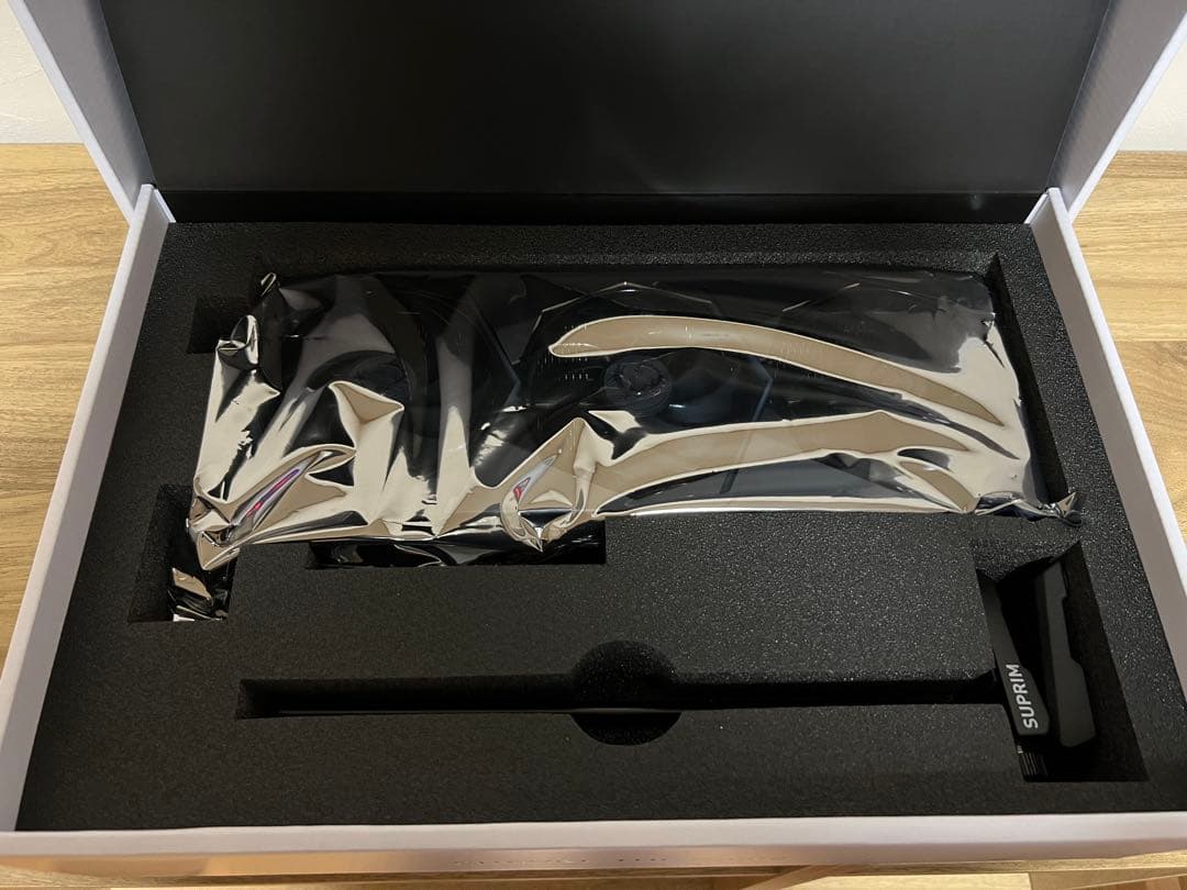 MSI GeForce RTX 3080 Ti SUPRIM X 本体