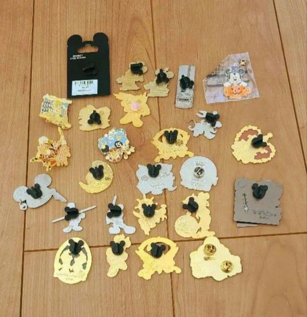 ディズニー ピンバッジ　まとめ売り　26個
