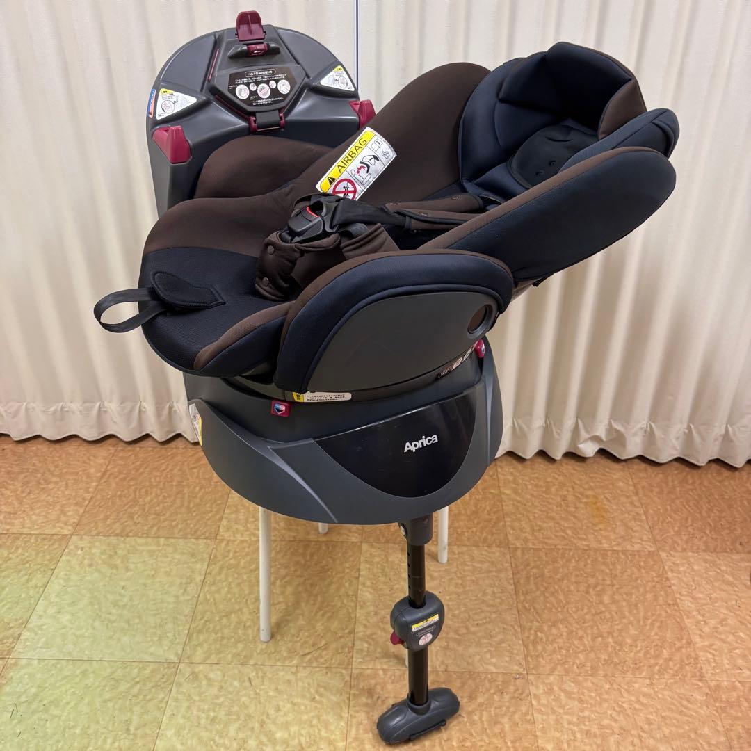 極上クリーニング済☆綺麗☆　新生児OK　アップリカ　ディアターンプラス　ブラウン