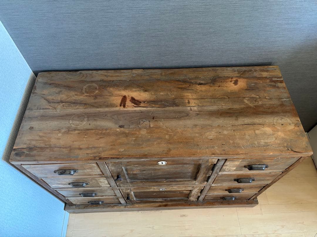 アンティーク風木製キャビネット ACME Furniture