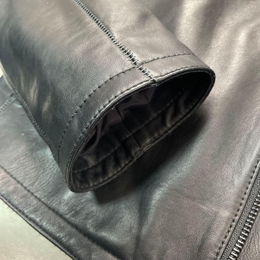 美品 エンポリオ アルマーニ レザージャケット 黒タグ フード付 羊革 48Sz