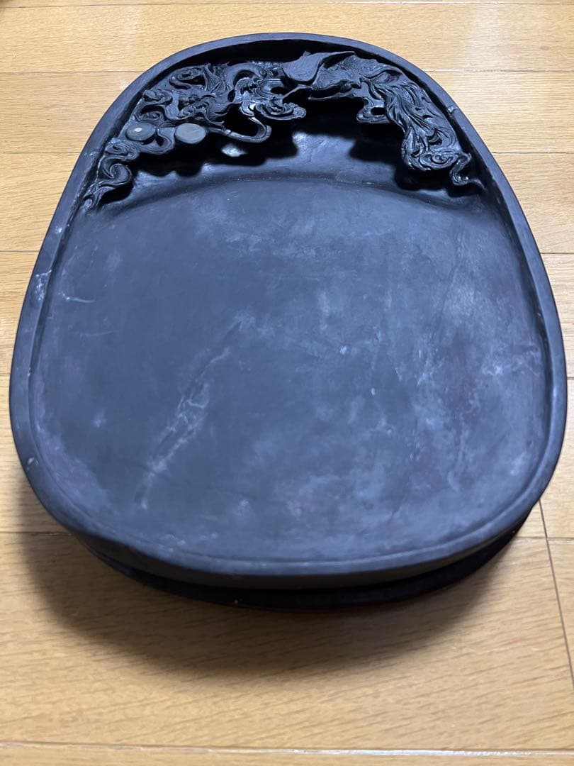 中国硯 大型　28 x 21.5 x 3.8 センチです