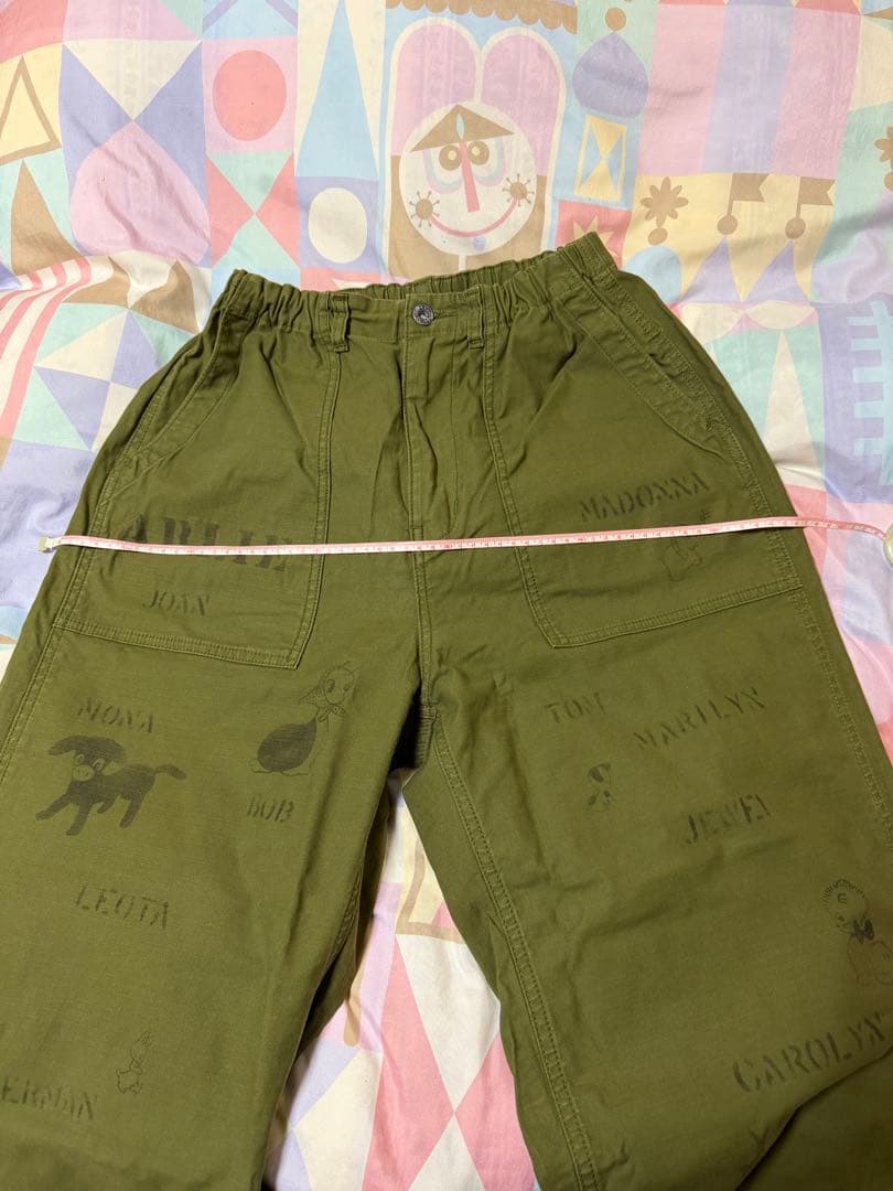 デニムアンドダンガリー らくがき カーゴパンツ カーキ 02