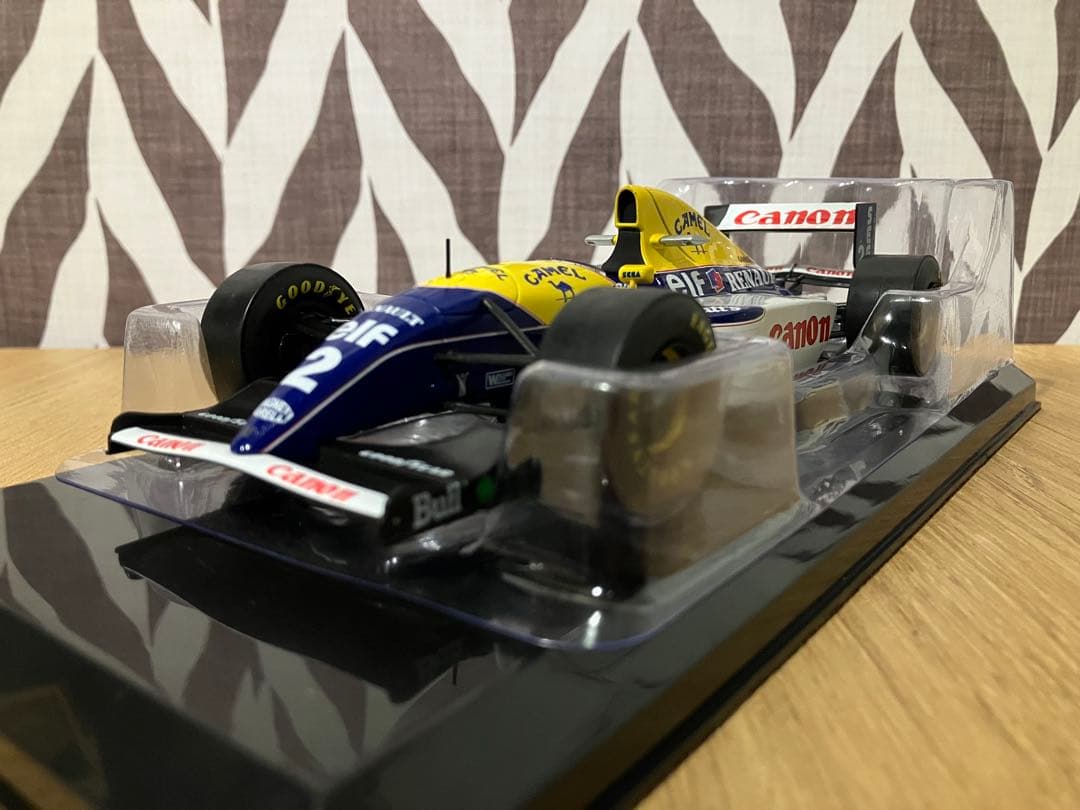 日本未発売　camel仕様 ビッグスケールF1コレクション　FW15C プロスト