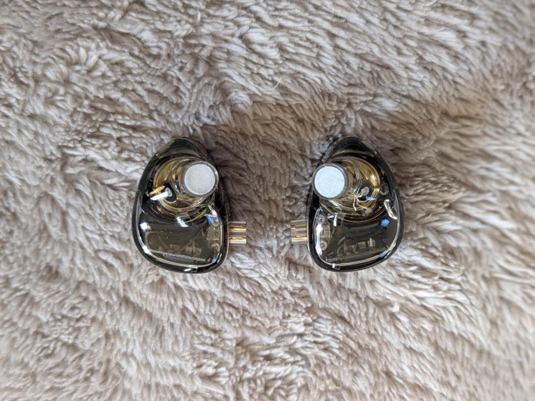 CCA / TRN イヤフォン ＋ 4.4mmバランスケーブル