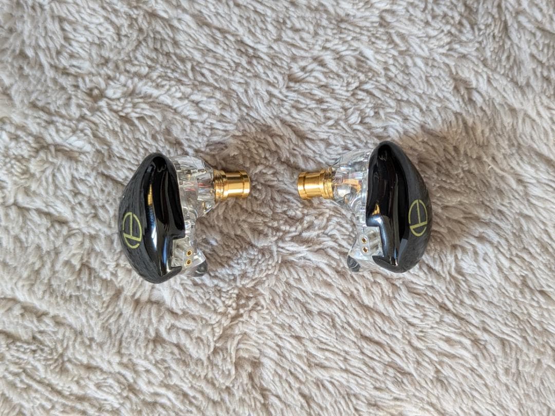 CCA / TRN イヤフォン ＋ 4.4mmバランスケーブル