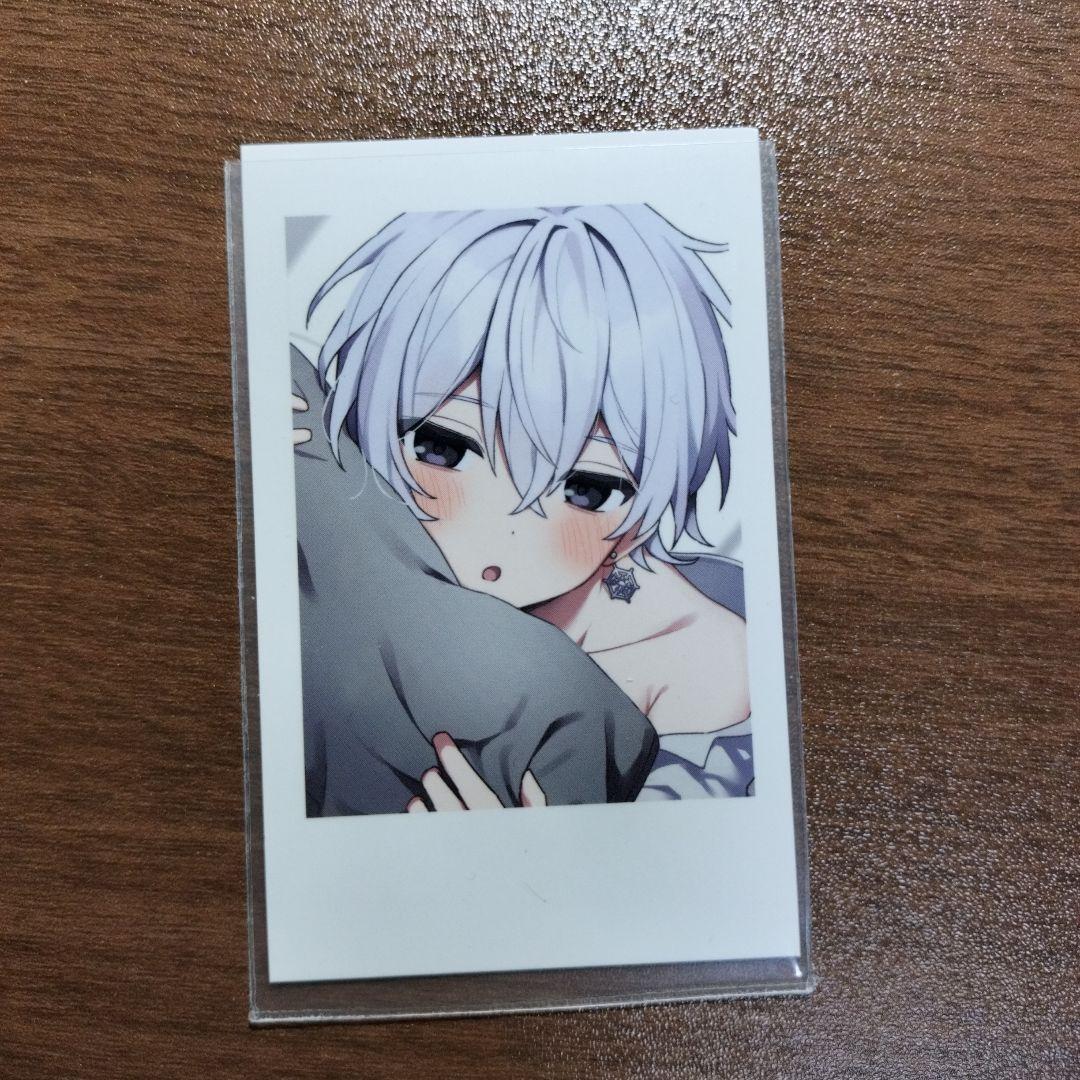 ピンズ・ピンバッジ・缶バッジ RIN