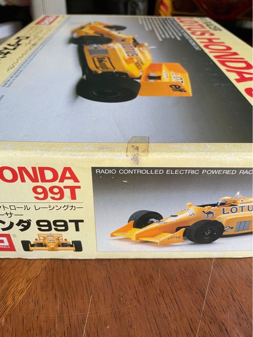 京商 Kyosho 1/18 電動RC F1レーサー ロータス ホンダ 99T