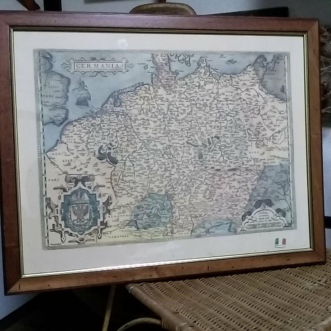 イタリアの地図入り額装