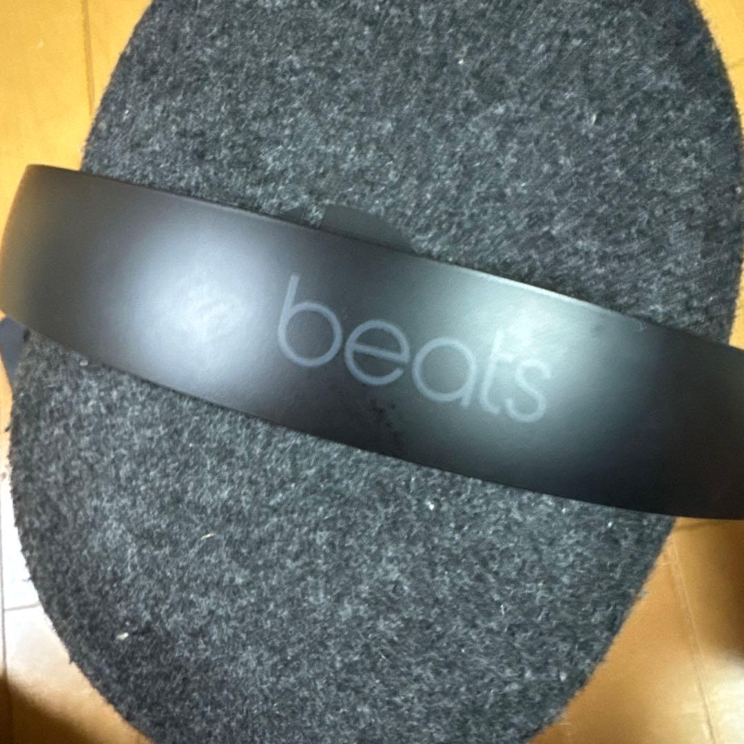 ななふしぎ　Beats solo proノイズキャンセリング　ブラック