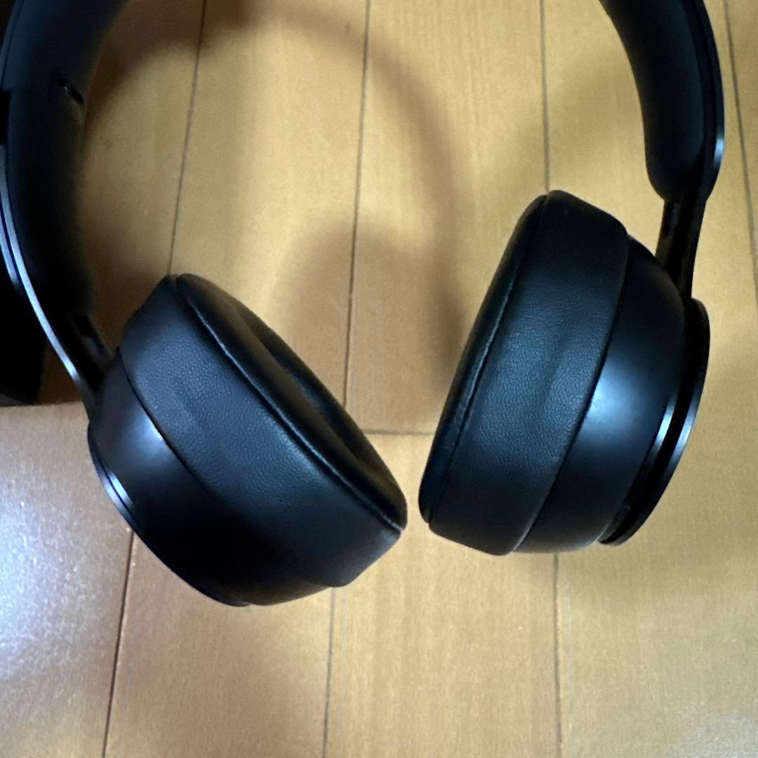 ななふしぎ　Beats solo proノイズキャンセリング　ブラック