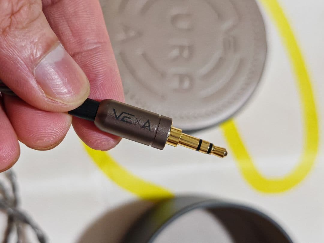 Astell&Kern Vision Ears AURA 純正ケーブル美品